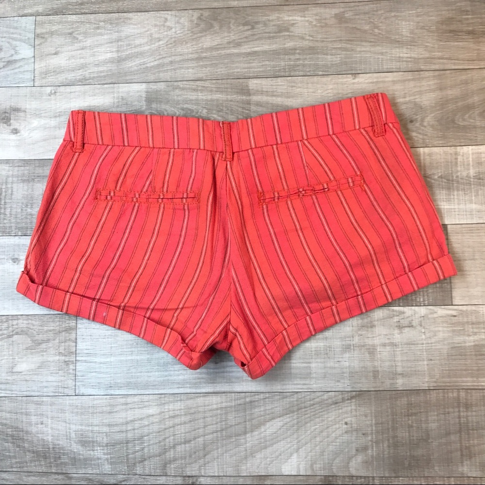 Mossimo coral stripe shorts size 9 - Picture 2 of 5